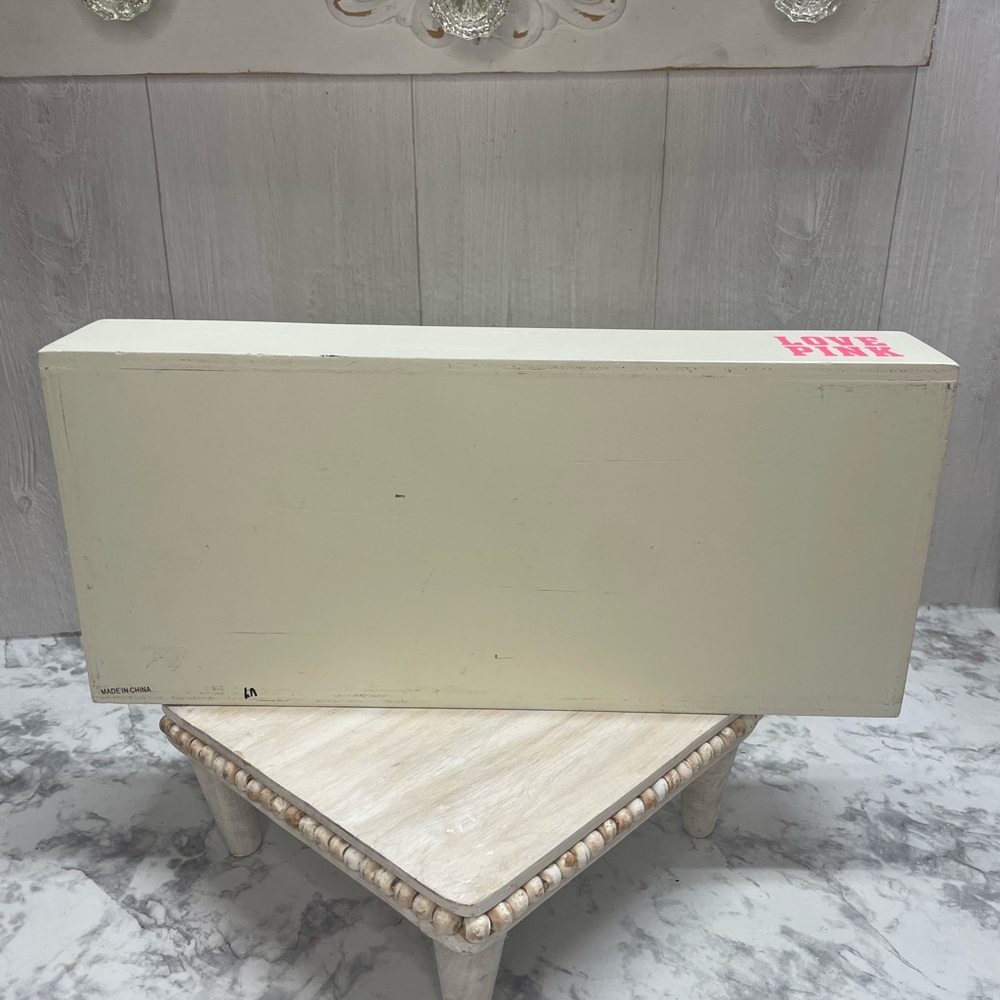 Victoria’s Secret Love Pink Wood Store Display Box with Dog white hot pink RARE - Picture 7 of 10